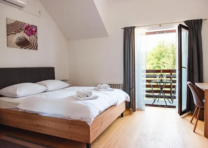 Rooms Enter Ogulin